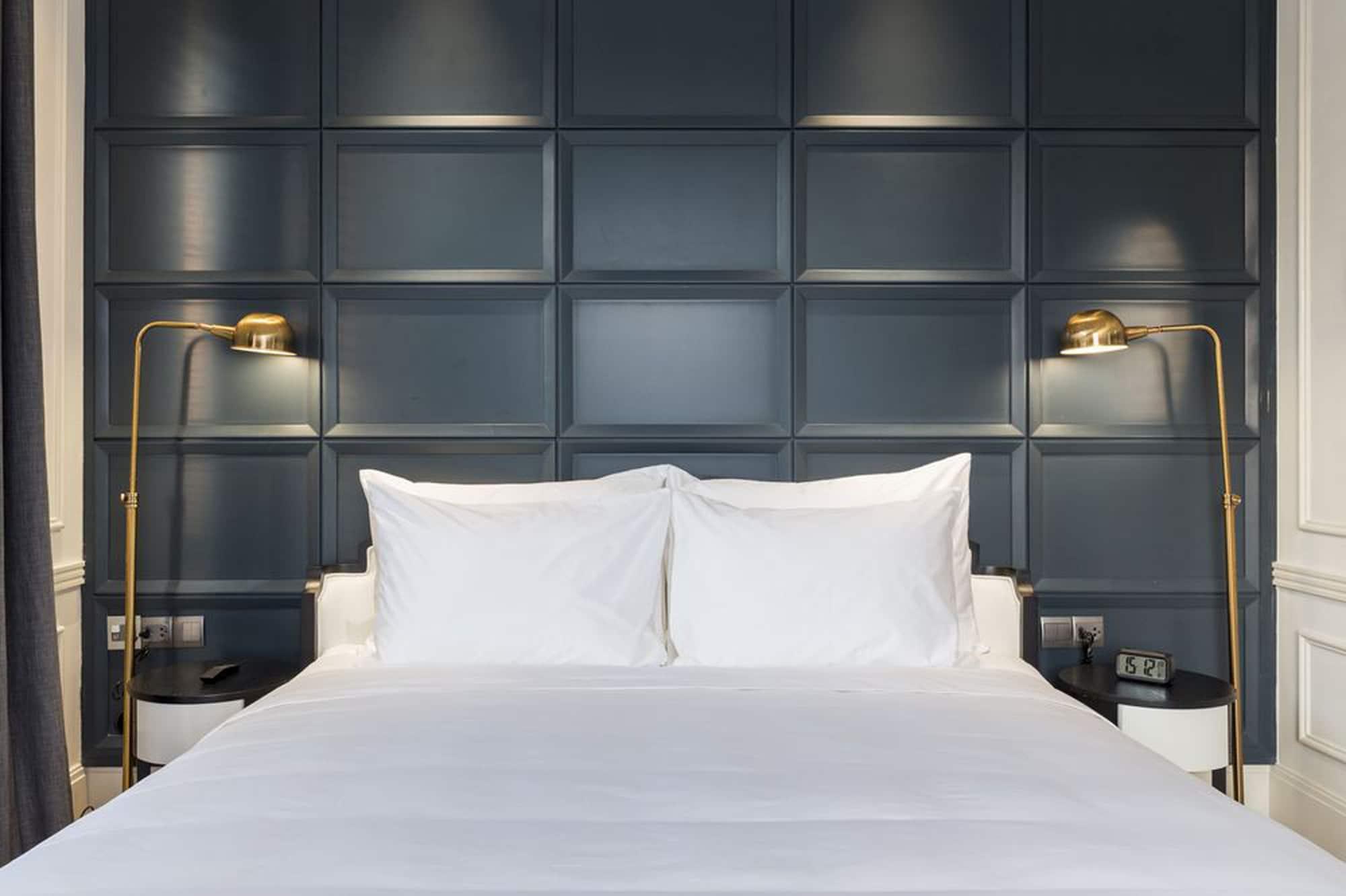 Bach Saigon Hotel