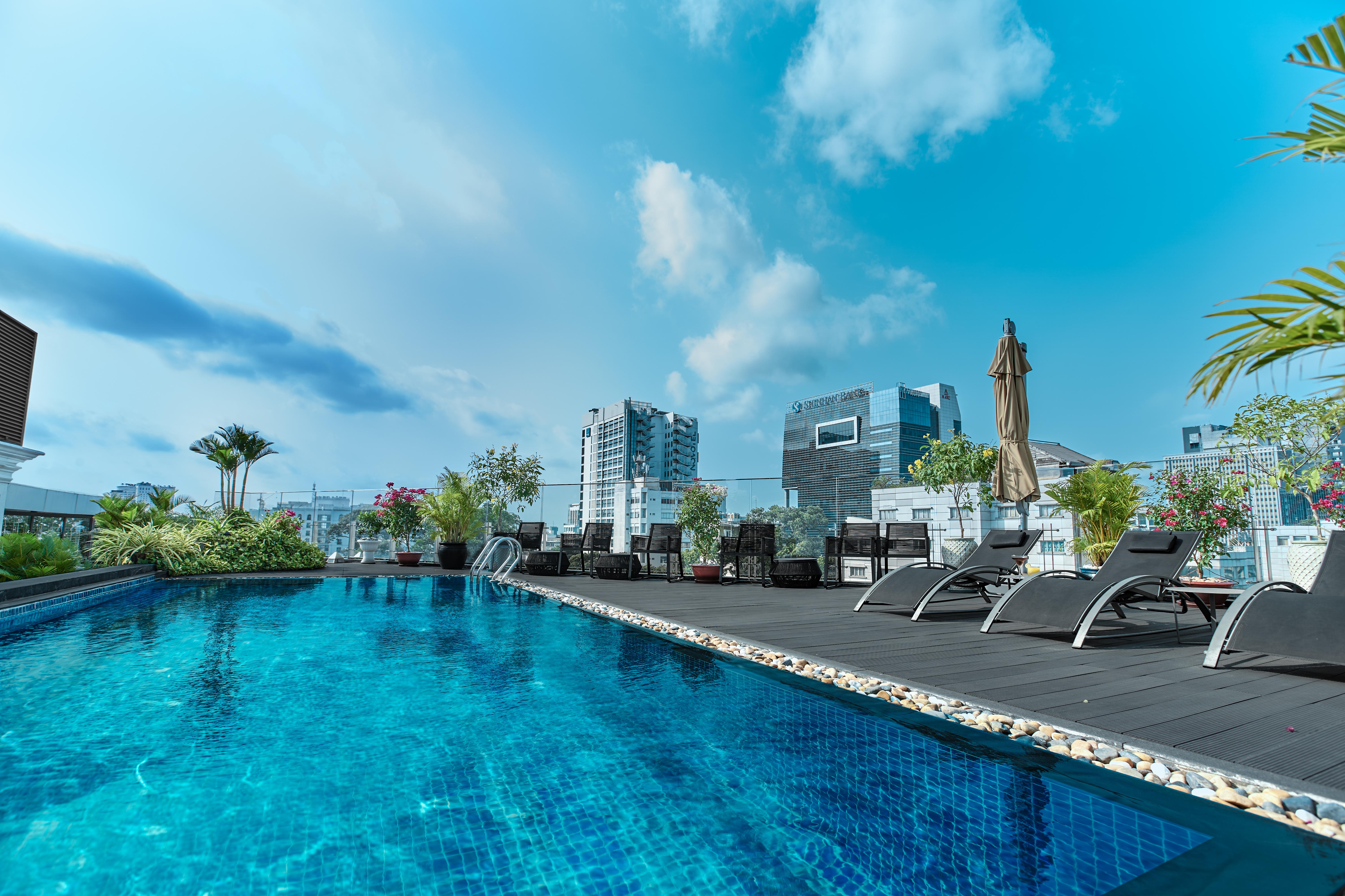 Hotel Bach Saigon 4*
