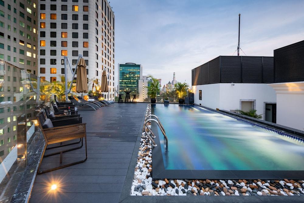 Hotel Bach Saigon 4*